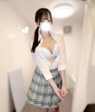 치라⋆⸜♡⸝‍⋆