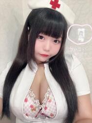 많은 사랑을 기다리고 있습니다.