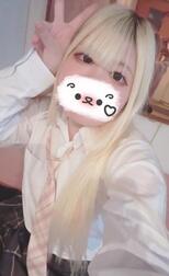 앞머리 뻗은 ⋯