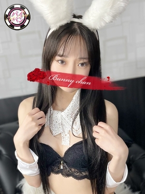 이토【모데루노様나美少女】