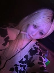 기다리고 있네 (❁´ω`❁)