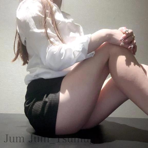 직접 ◯ 만지면서,