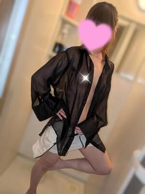 폭탄 큐 필수! 응시간호사 - 안리☆愛시노주리에っ토