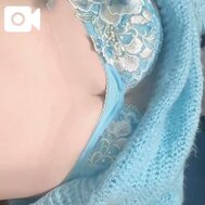 무심코 허리가 뜨는 ♡