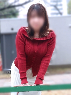 아무