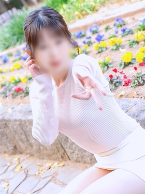 誰もが息をのむ奇跡の美貌 - 츠쿠시