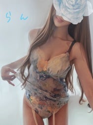 아침 8시에 자고 11시에 일어났습니다 ^^