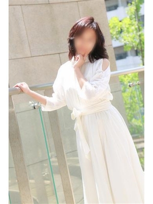 화려하고 청초한 정통파 아내 - 카오루