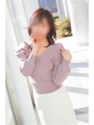 화려하고 청초한 정통파 아내 - 카오루