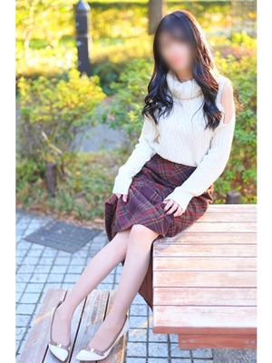몸집이 작은 슬렌더 젊은 부인 - 스미카