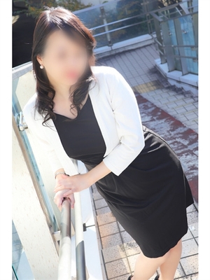 대홍수 경보의 시오후키 부인 - 사쿠라코
