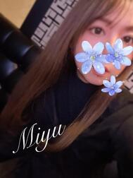 출근했습니다*.*⸜(*ˊᗜˋ*)⸝*.*